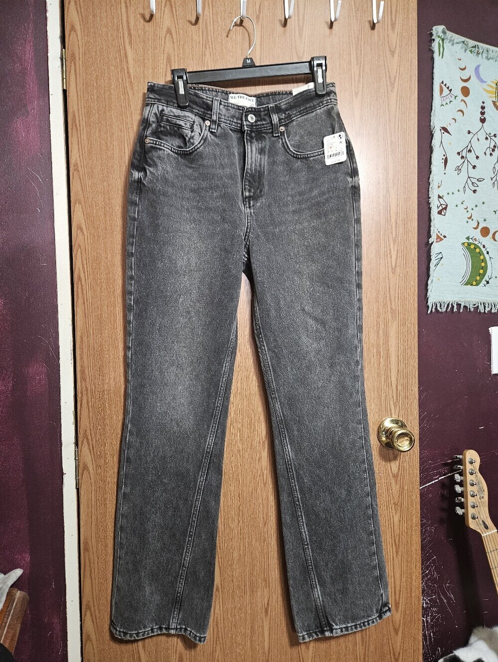 We The Free Xena Slim Straight Dark Knight Black Grunge Jeans Size 29!